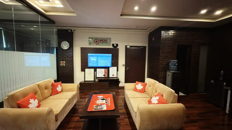 MAK Lahore office interior with glass-partition meeting space